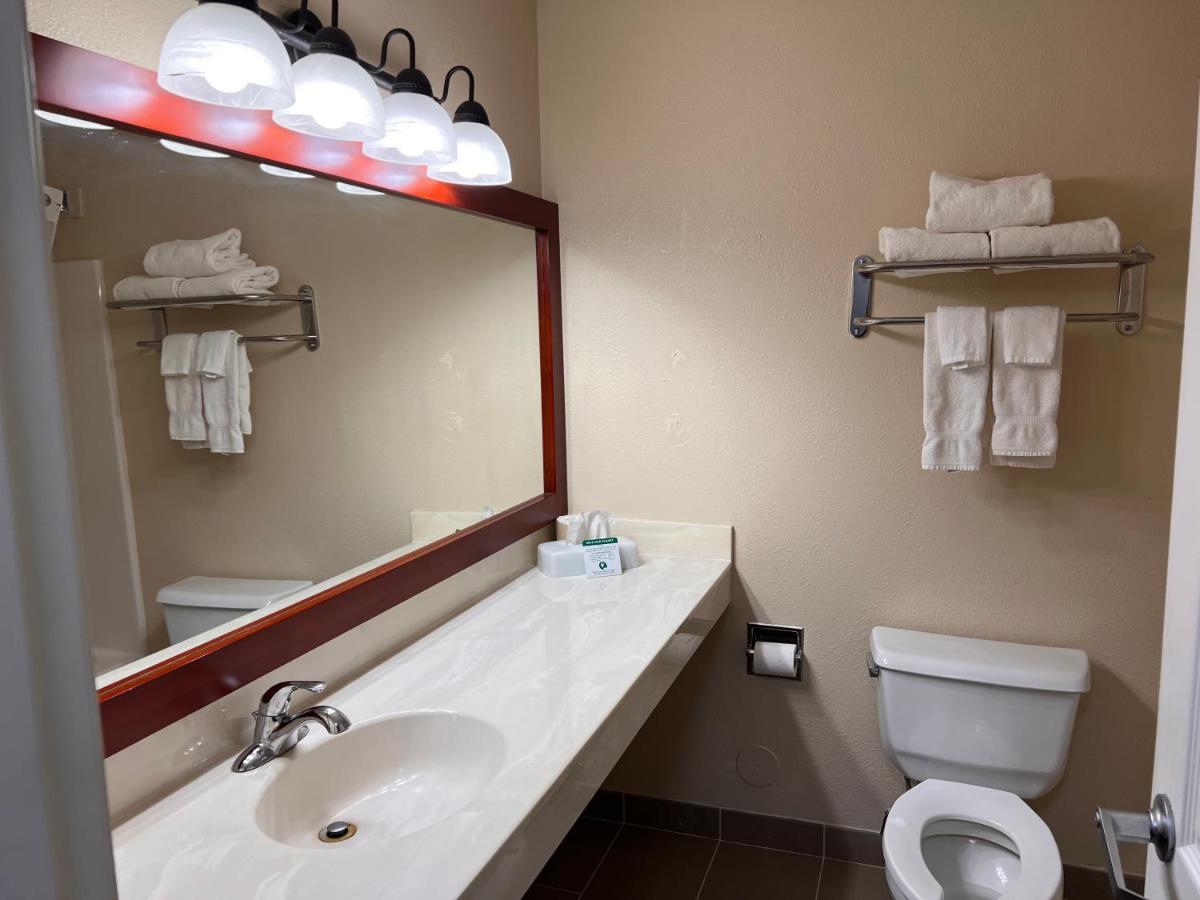 Grandstay Hotel And Suite Waseca Luaran gambar